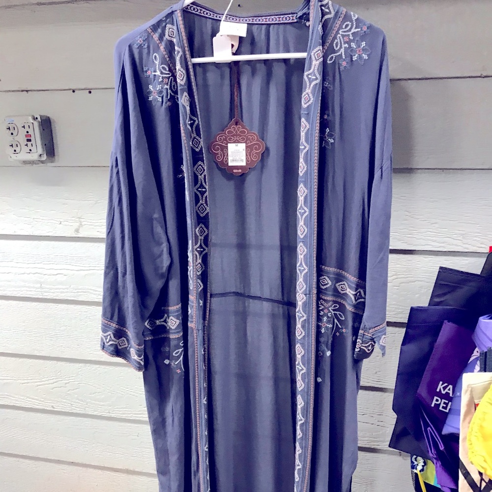 Long embroidered Cardigan/kimono cover